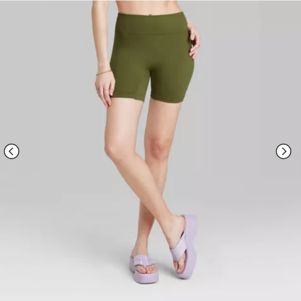 Women s High-Rise Seamless Bike Shorts - Wild Fable Size S